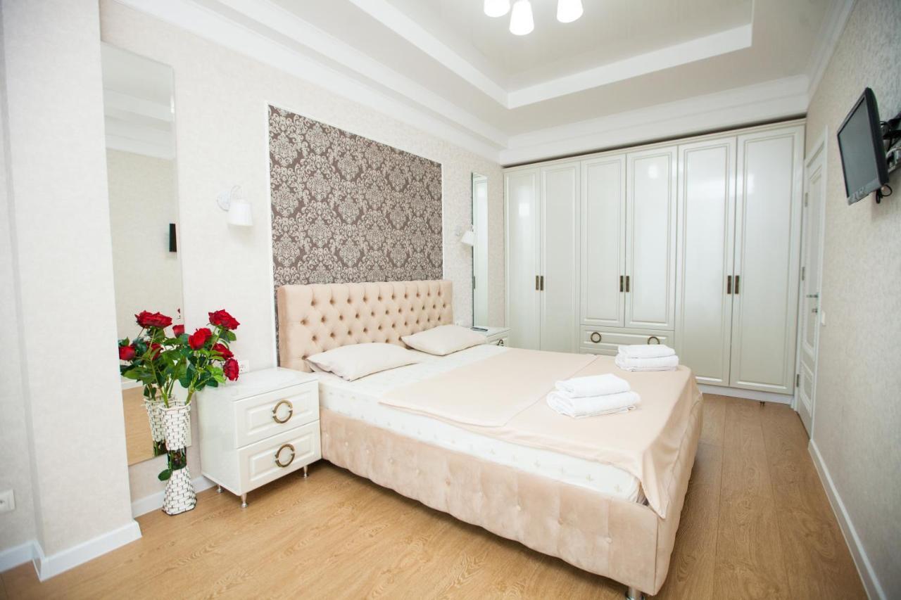 Double Skyhouse Exclusive Apartments Chisináu Exterior foto